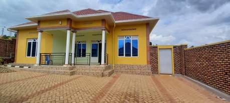 A picture of Modern house for sell kanombe million 67 sell 0781680881