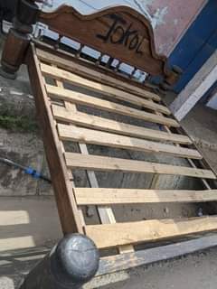 A picture of Kitanda 5 6 tsh 120 000 Simu 0695000498