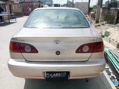 A picture of Toyota Corolla 2001 register call me 08139793500