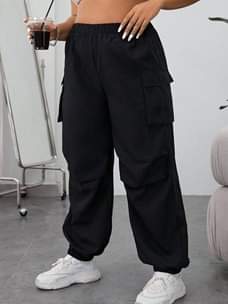 A picture of Cargo pants