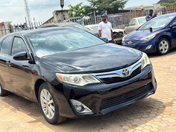 A picture of Camry 2013