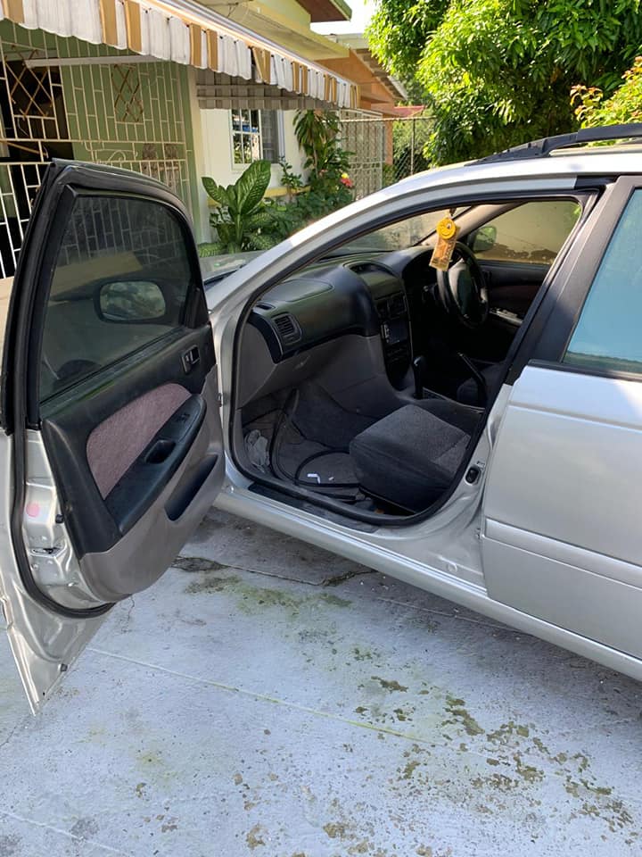 toyota caldina