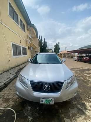 A picture of 2010 LEXUS RX350 RX350 RX350
