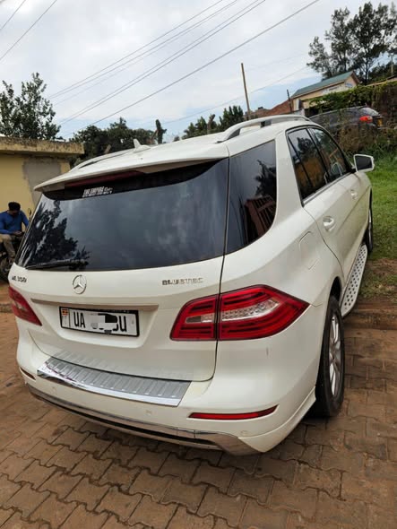 A picture of Mercedes Benz