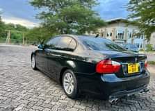 A picture of BMW 3 SERIES 2006