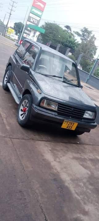 A picture of 2002 Suzuki Suzuki A