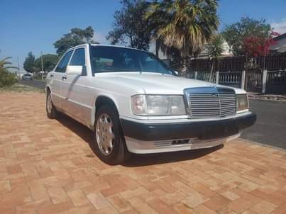 mercedes benz 190e