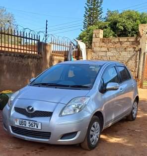 A picture of Toyota vitz 2009 model 1000cc 23 million Call 0757953488