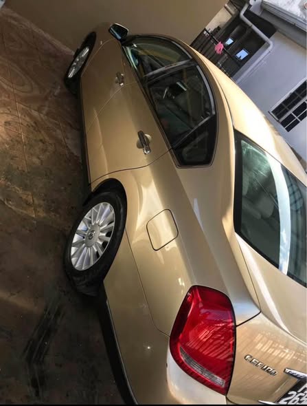 nissan cefiro