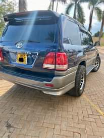 A picture of Landcruiser diesel 70m