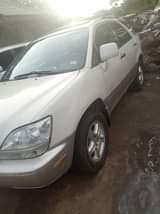 A picture of Lexus RX 300 first body