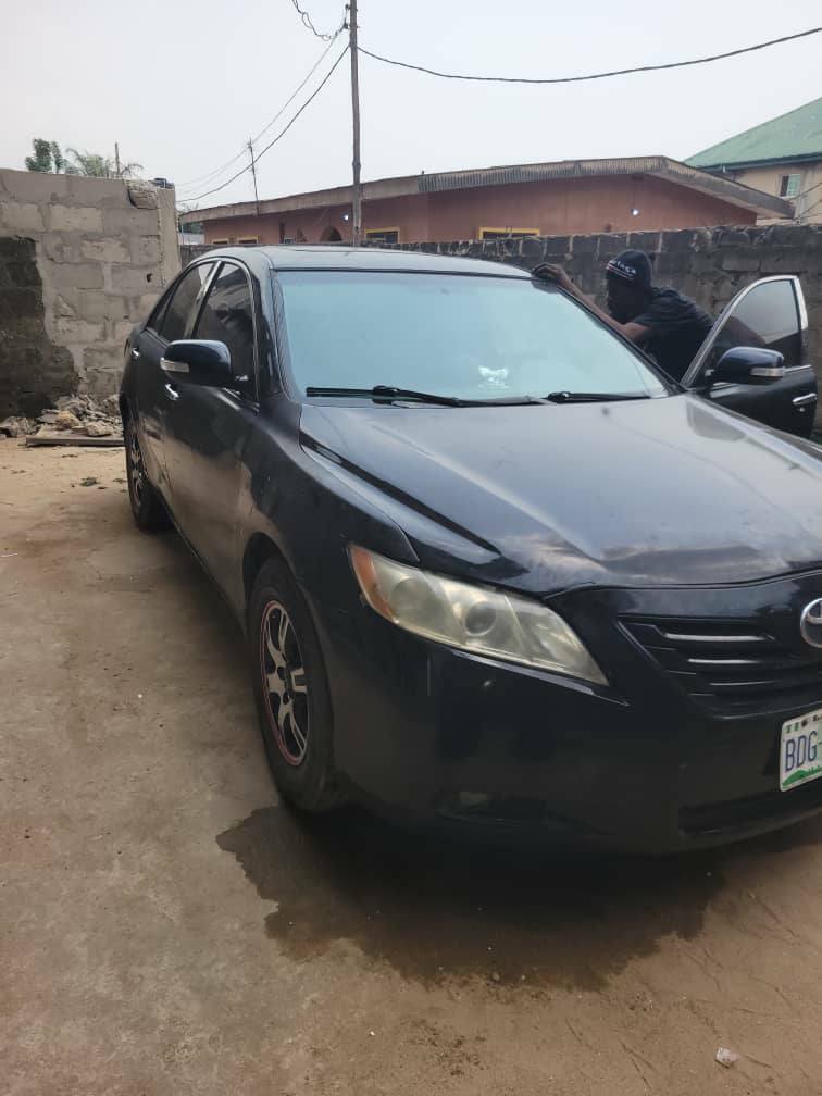 A picture of Awoof.Toyota camry 2008 Xle