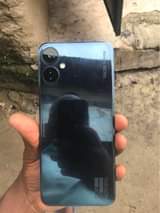 A picture of TEKNO SPARK 9 KALI Ram 4 128 GB INAKAA NA
