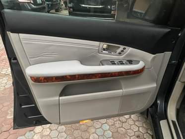 A picture of Owner need money today extremely clean and sound Lexus rx330