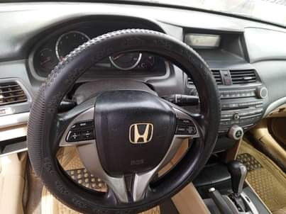 A picture of Honda Accord 2009 no fault all just faded body 08127284172
