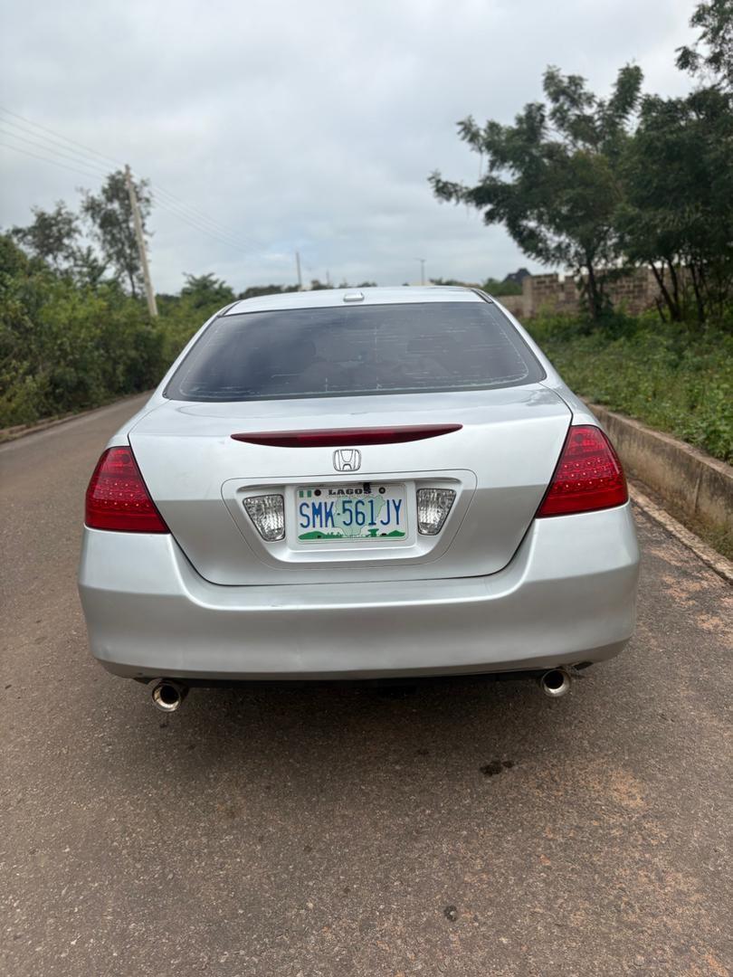 A picture of 2006 Honda eod