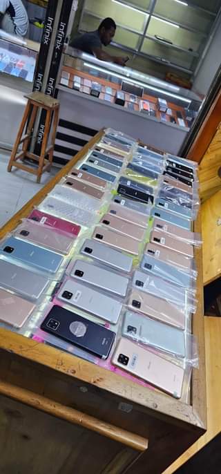A picture of Aquose sense 5g gb64 ram 4 bei 190000 HAISHUKI 0624584985