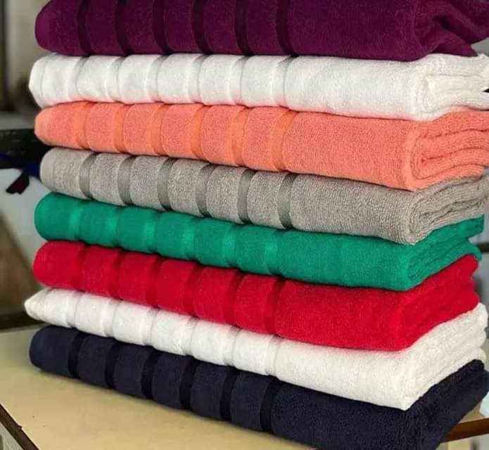 A picture of Plain pure cotton towels