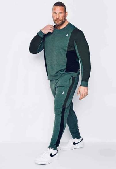 A picture of Tracksuits