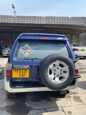 A picture of TOYOTA HILUX SURF 15 MILLION