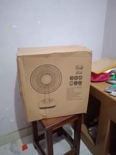 A picture of Rechagable fan