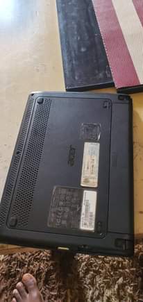 A picture of Acer mini laptop