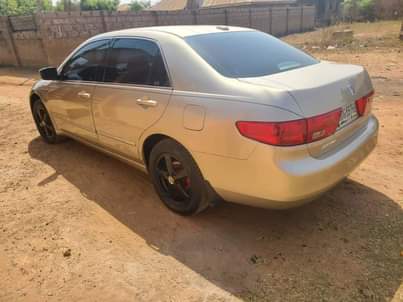 A picture of 2003 Honda Accord