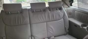 A picture of Toyota sienna toks XLE