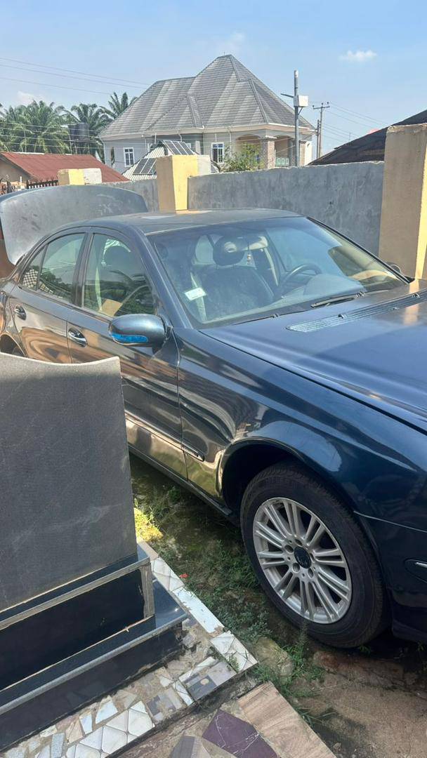 A picture of Benz E320