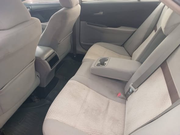 A picture of 2013 model Toyota Camry 08033201608