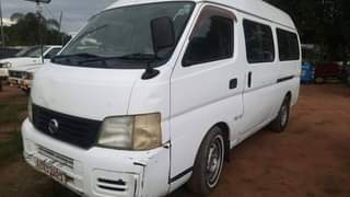 used nissan caravan