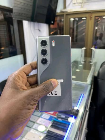 tecno camon
