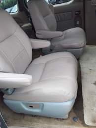 A picture of NEATLY USED Toyota Sienna Engine very good Gear super sharp