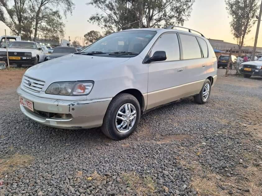 used toyota ipsum