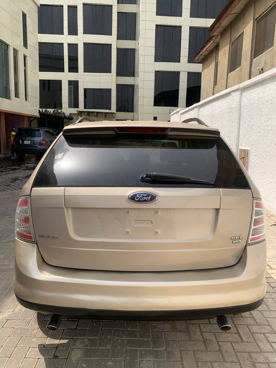 A picture of Ford edge 2008 model