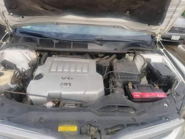 A picture of Clean registered Toyota Venza 2010 model Keyless entry V6 engine