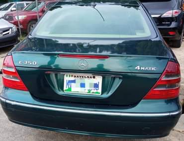 A picture of Clean Benz E350 Everything is working perfectly well Sound Engine