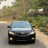 A picture of toyota camry XLE 2009 model