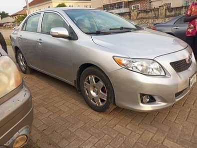 A picture of DISTRESS DISTRESS DISTRESS COROLLA used 2010 Sound engine and gear