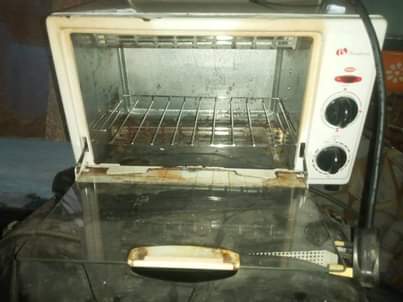 A picture of ELECTRIC OVEN