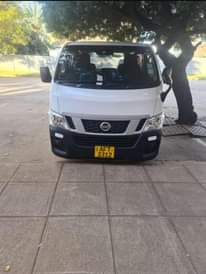 nissan nv350