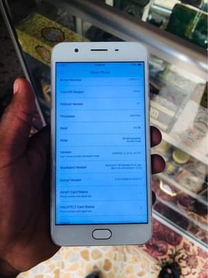 A picture of Oppo f1s