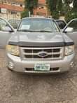 A picture of Very Clean Ford escape 2008