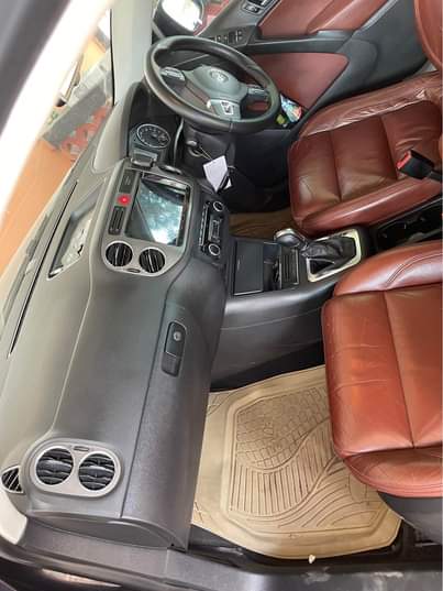 A picture of Car new 0678999234