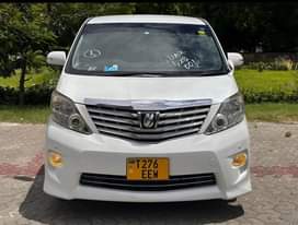 A picture of Toyota Alphard new model