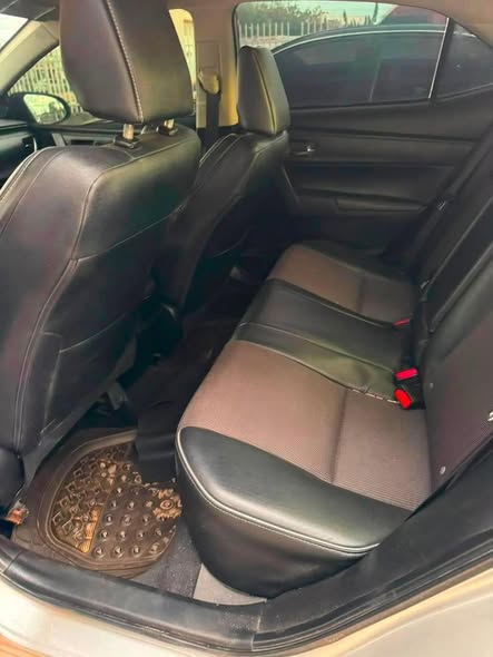 A picture of 2015 Toyota Corolla