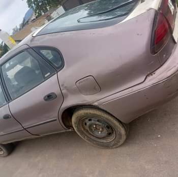 A picture of Toyota Corolla old model Lift back complete pure first body