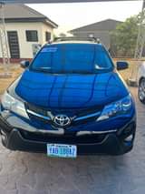 A picture of Extremely sound Toyota rav4 2015 model