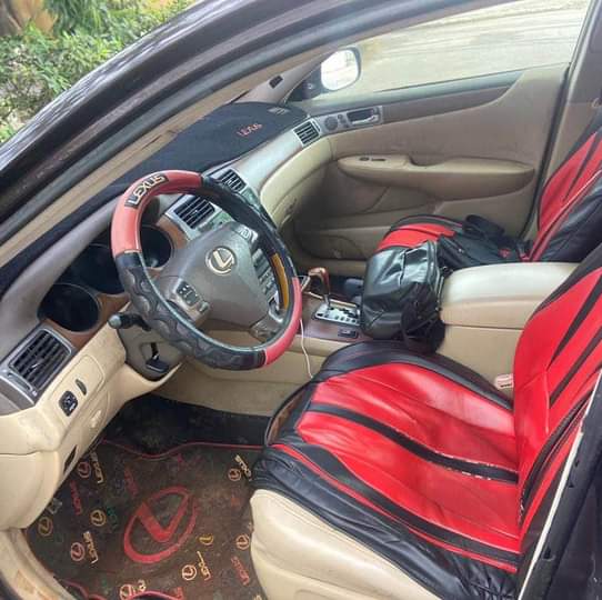 A picture of Used ES330 for sale call 09064411989 just body work needed