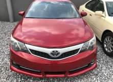 A picture of Emmy Don Tools everyone TOKUNBO Camry Sport 2013Model No mechanical